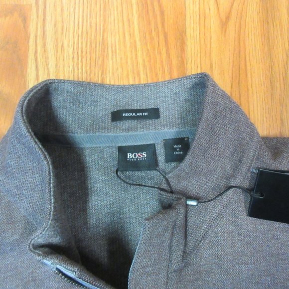 NEW! HUGO BOSS 100% COTTON 1/4 ZIP SWEATSHIRT - Picture 4 of 5